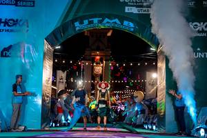 BIB: 8508
                            <button type="button" onclick="openModal(24850347)" class="btn btn-primary btn-sm float-right btn-popup" data-toggle="modal" data-target=".modal-high-quality">
                        <i class="fas fa-shopping-cart"></i> Add to Cart
                    </button>
                                            <button type="button" onclick="isThisMe(24850347, true)" class="btn btn-success btn-sm float-right btn-popup btn-isme hidden" data-toggle="tooltip" data-placement="bottom" title="นี่คือรูปของคุณใช่ไหม คลิกที่นี่เพื่อเอาเข้าอัลบั้ม">
                        <i class="fas fa-plus"></i> Add to album
                    </button>
                    <button type="button" onclick="isThisMe(24850347, false)" class="btn btn-warning btn-sm float-right btn-popup btn-isnotme hidden">
                        <i class="fas fa-ban"></i> Remove from album
                    </button>